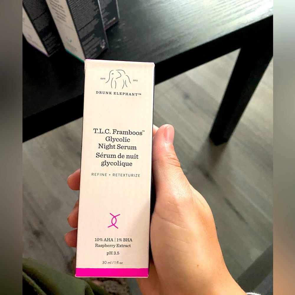 Drunk Elephant TLC Framboos Glycolic Night Serum